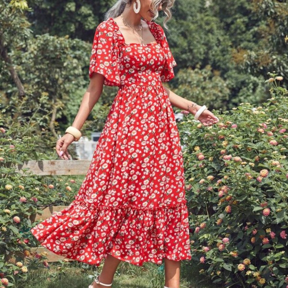 Square Neck Butterfly Sleeve Floral Dress - Picture 4 of 5